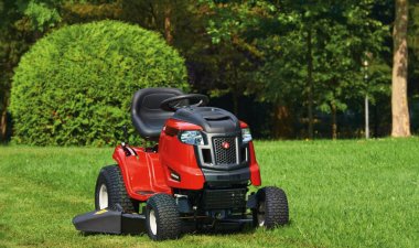 Садовый трактор MTD Optima LG 200 H с боковым выбросом травы - фото №9